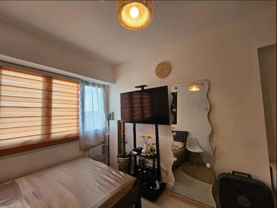 The Residences At Commonwealth By Century Properties ケソンシティ エクステリア 写真
